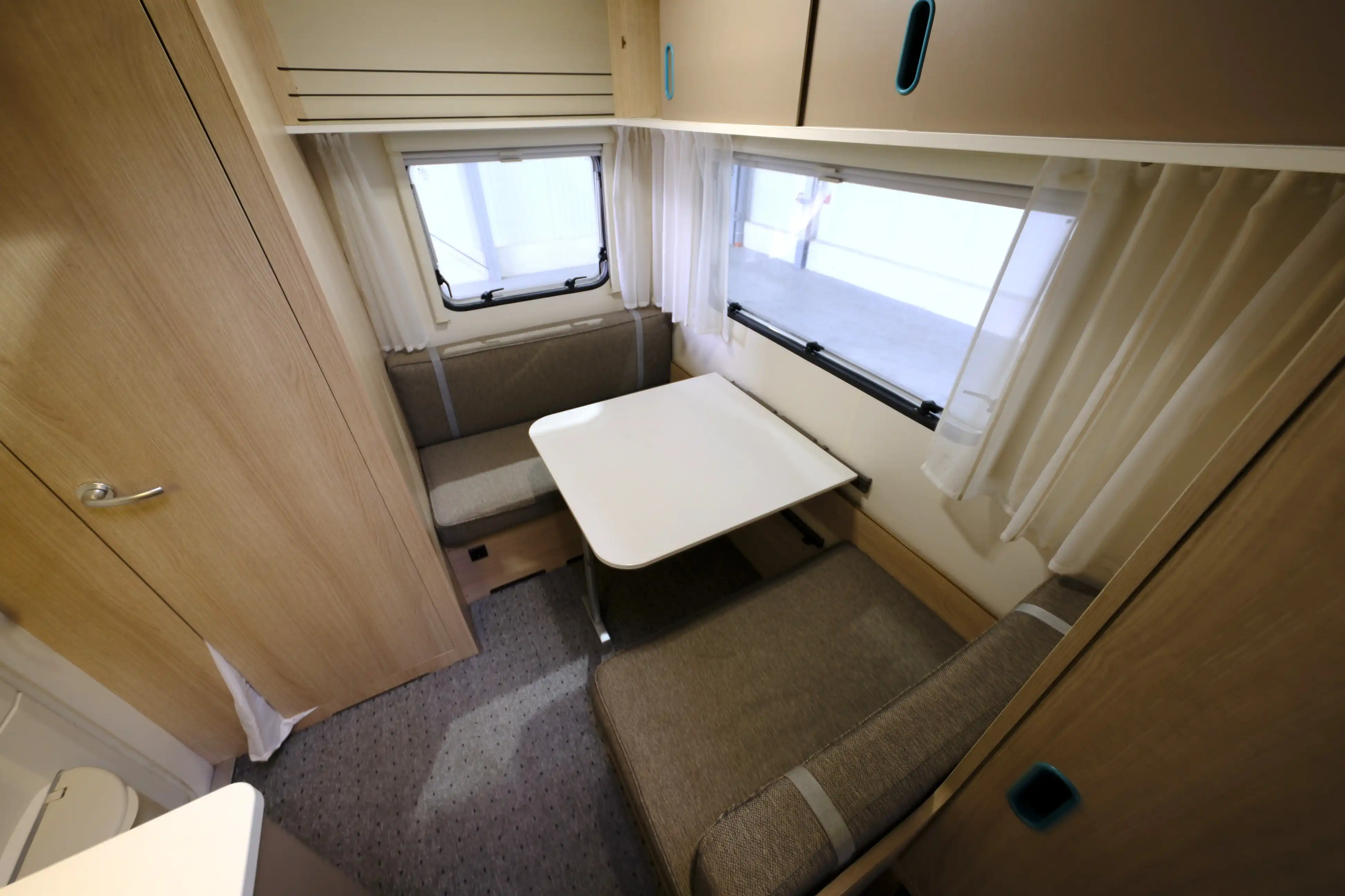 ADRIA Aviva 400 PS